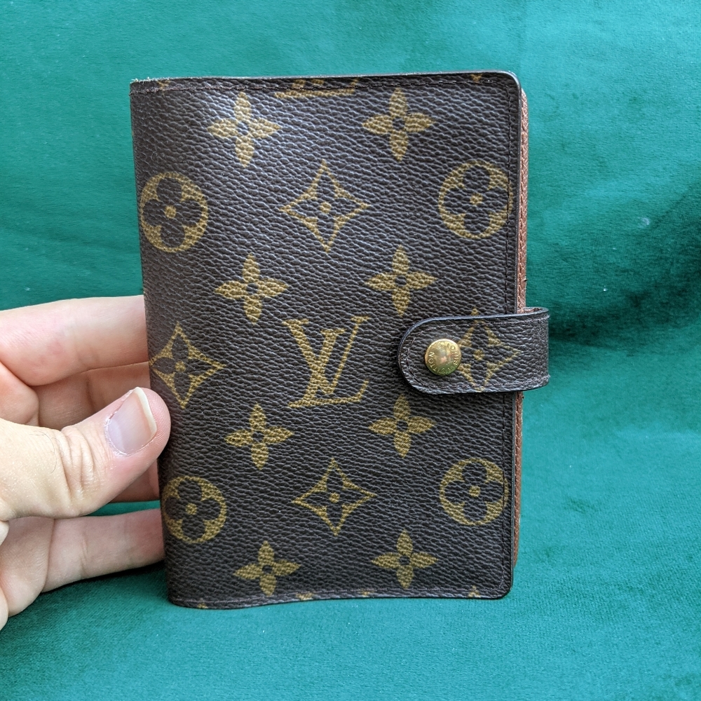 Louis Vuitton Monogram Agenda PM Notebook Cover - Picture 1 of 8